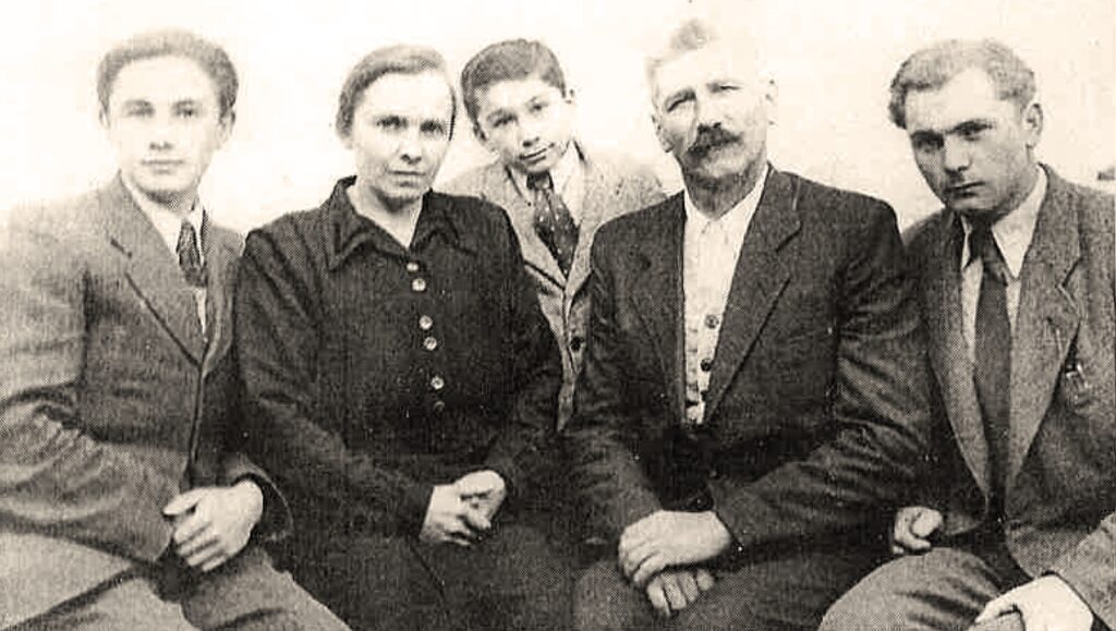 kamocsa-kitelepites-1