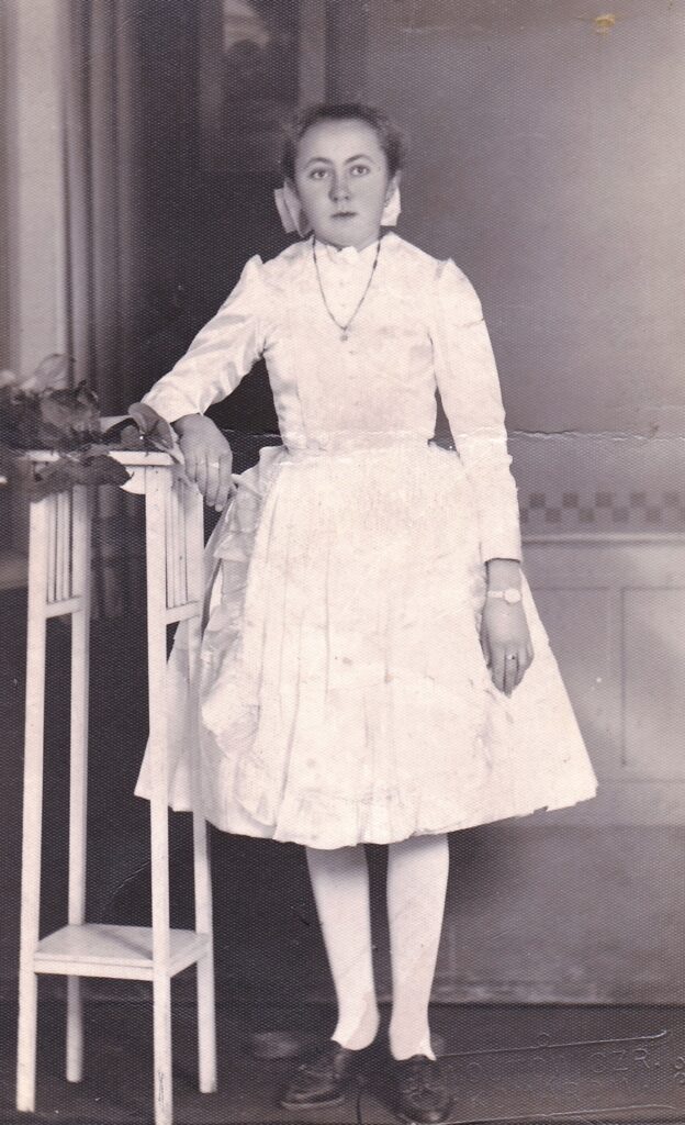 heteny-baba-kocsis-ilona-fiatalon