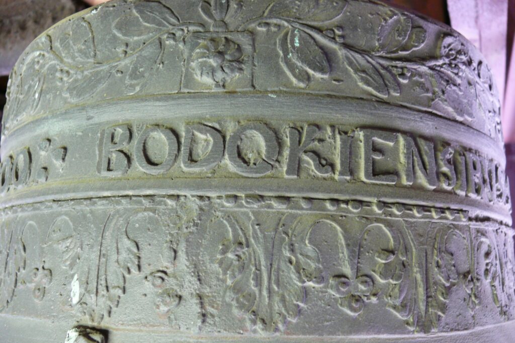 alsobodok-alsobodok-harangjai-2a