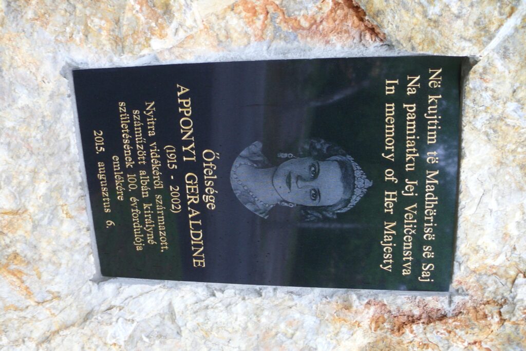 alsobodok-hiressegek-es-jelentos-esemenyek-terjelei-az-emlekparkban-5a