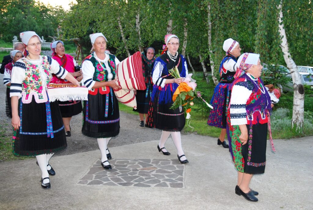 alsobodok-bodoki-lakodalom-1a