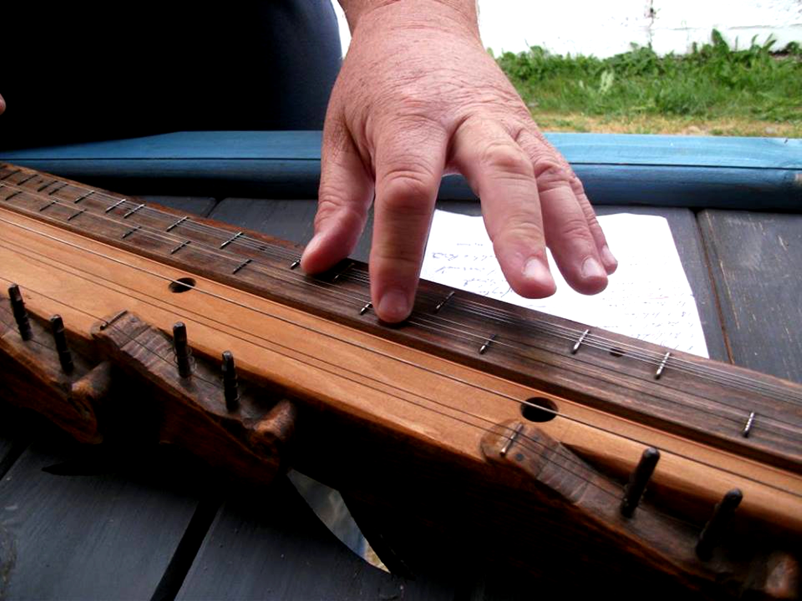 almagy-citera-keszito-4