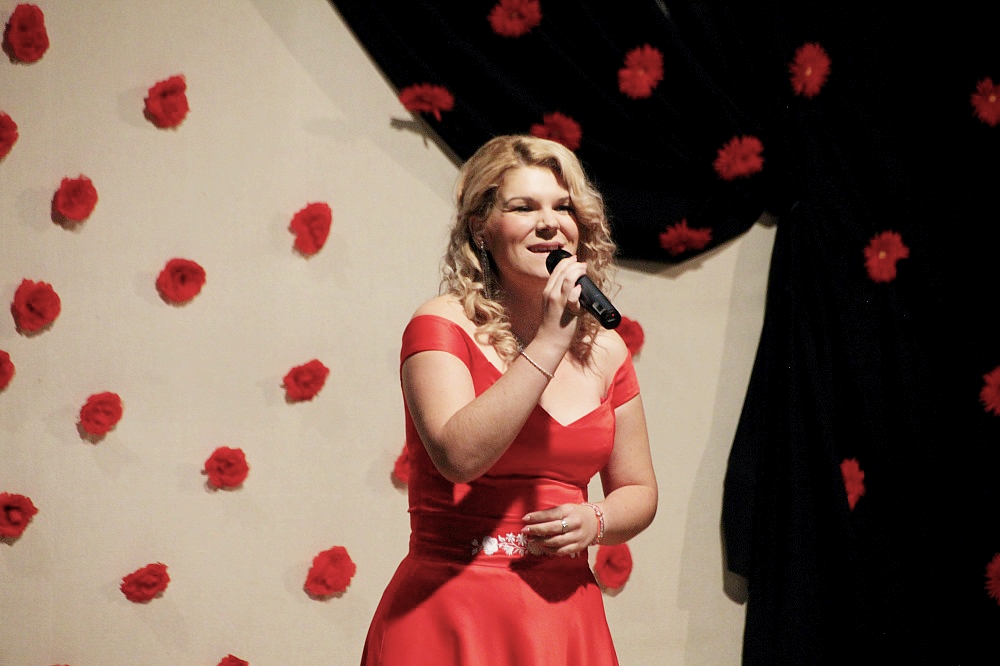 oszirozsa-ipolynyek-enekesek-7