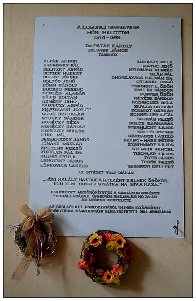 losonc-fo-gimnazium-hosi-halottak