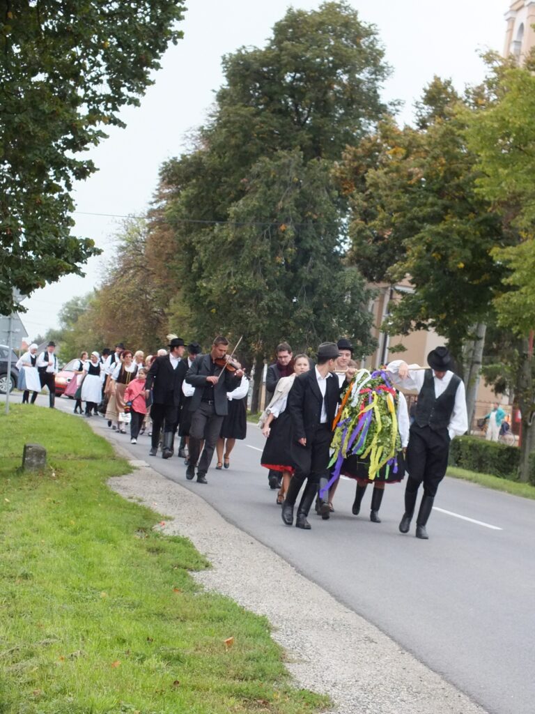 felsoszeli-szureti-hagyomanyok (8)