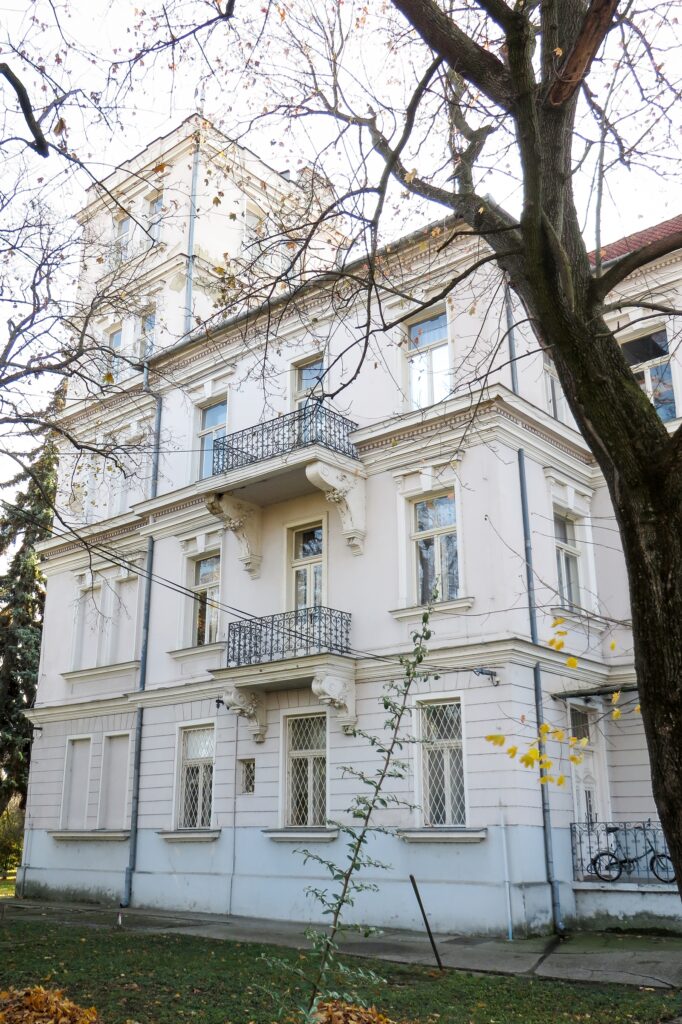 ogyalla-konkoly-thege-miklos-kulturalis-oroksege-foldmagnesseg-3a