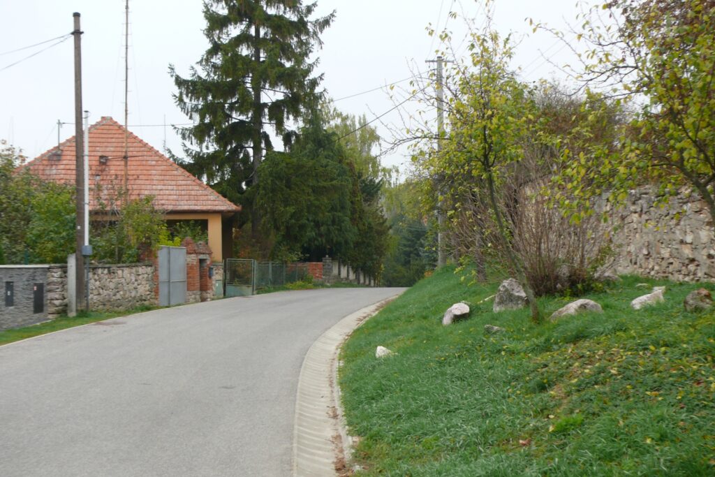 pograny-pograny-tortenelmi-faluszerkezete-1