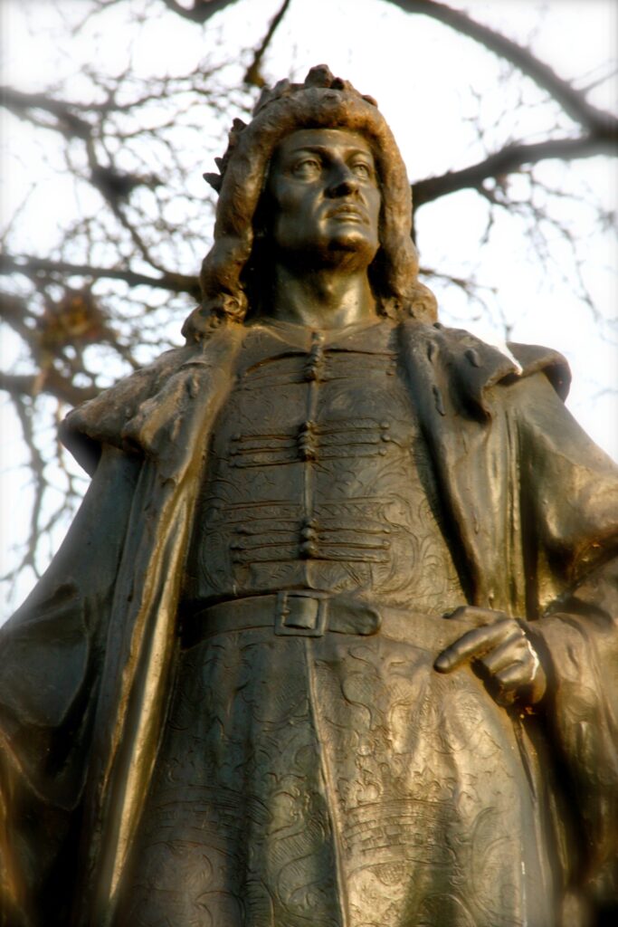 gomor-matyas-kiraly-szobra-3