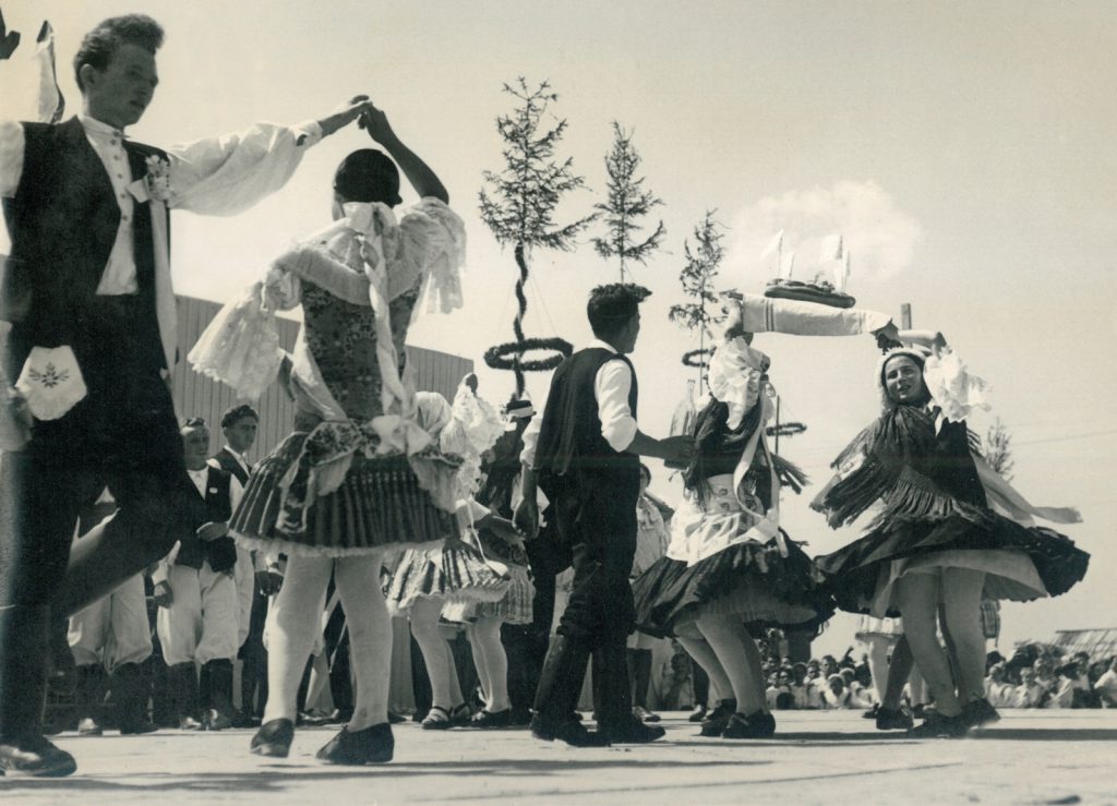 kisgyarmati-tancok (14)