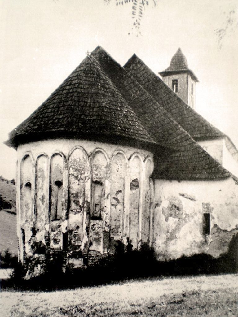 peterfala-oreg-templom-5