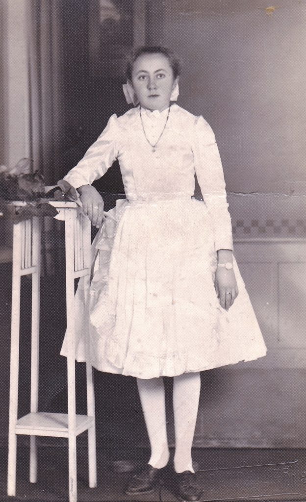 heteny-baba-kocsis-ilona-fiatalon