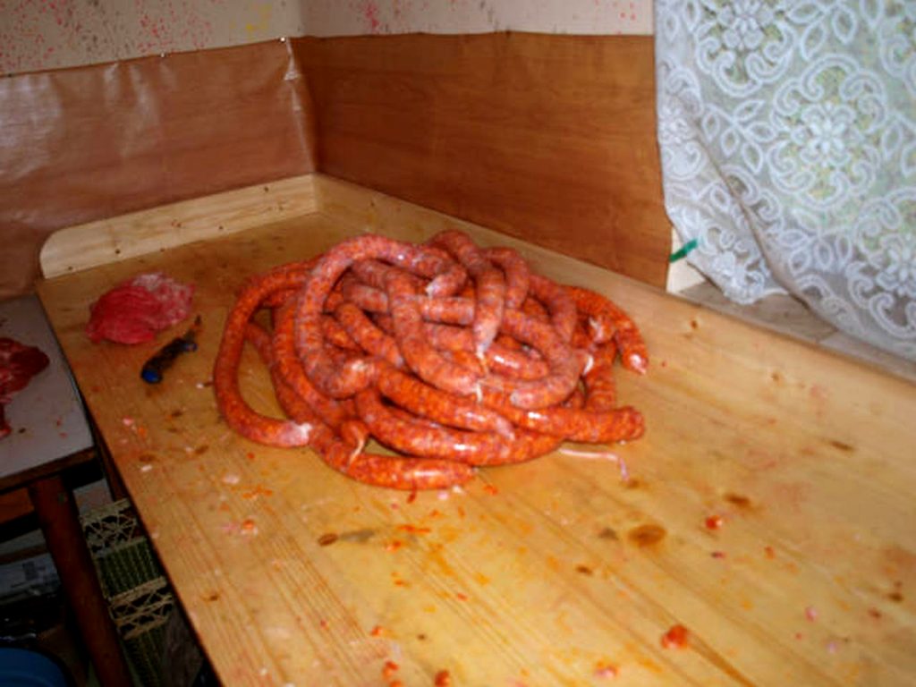20_Madar_disznotor_kolbasztoltes