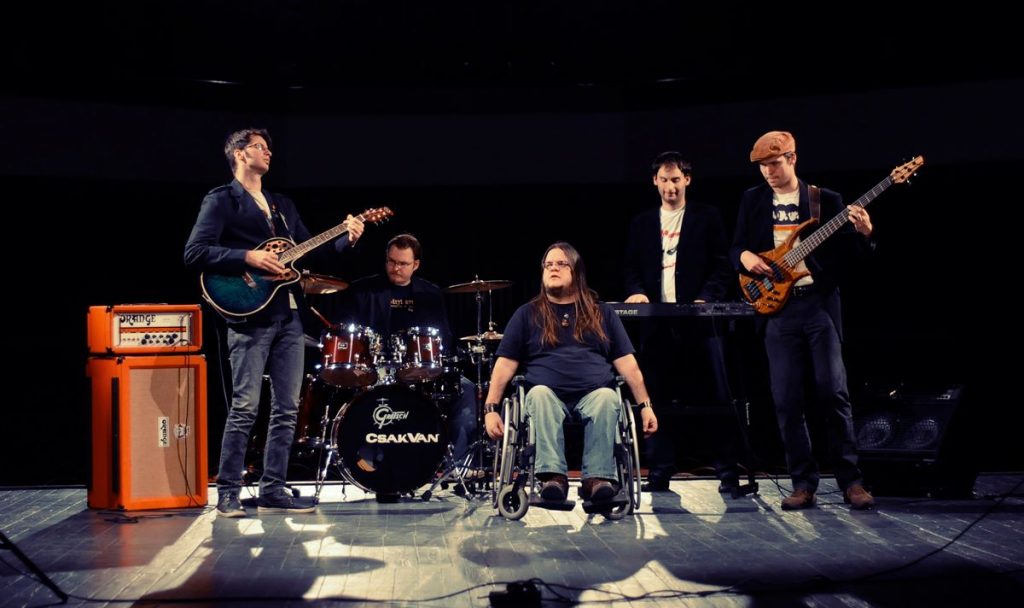 csak-van-dunaszerdahely-03-2013