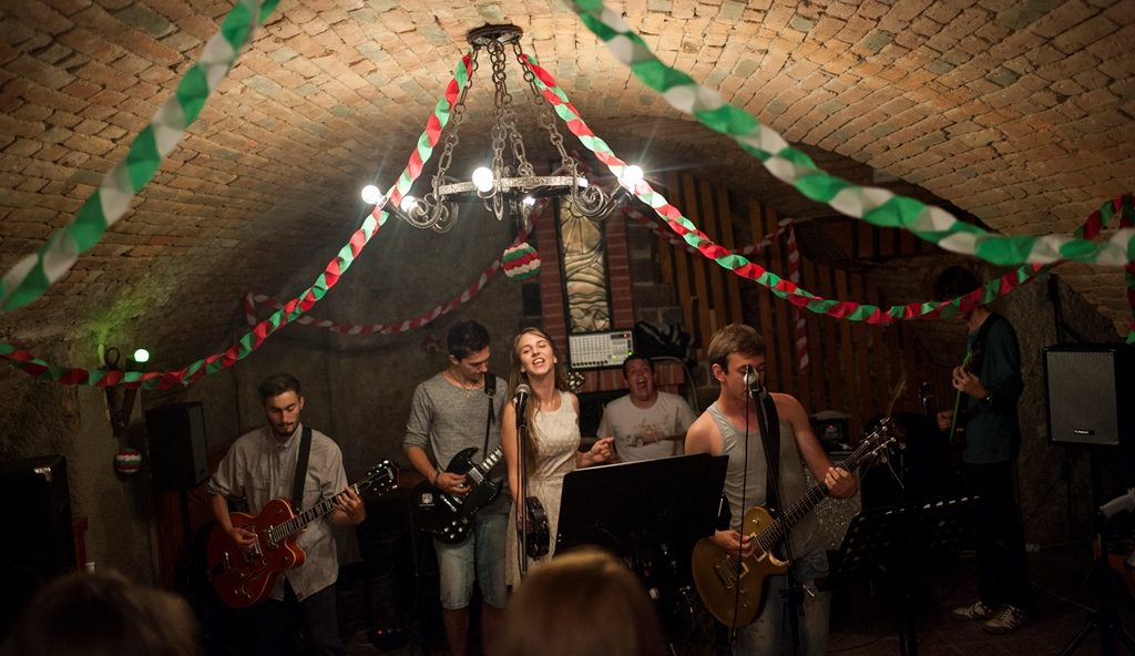 foxies_kurt_10_ersekujvar_csemadok_pince