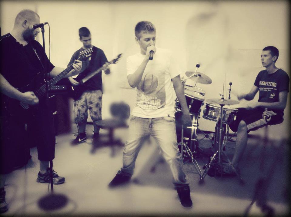 black_side_martos_04