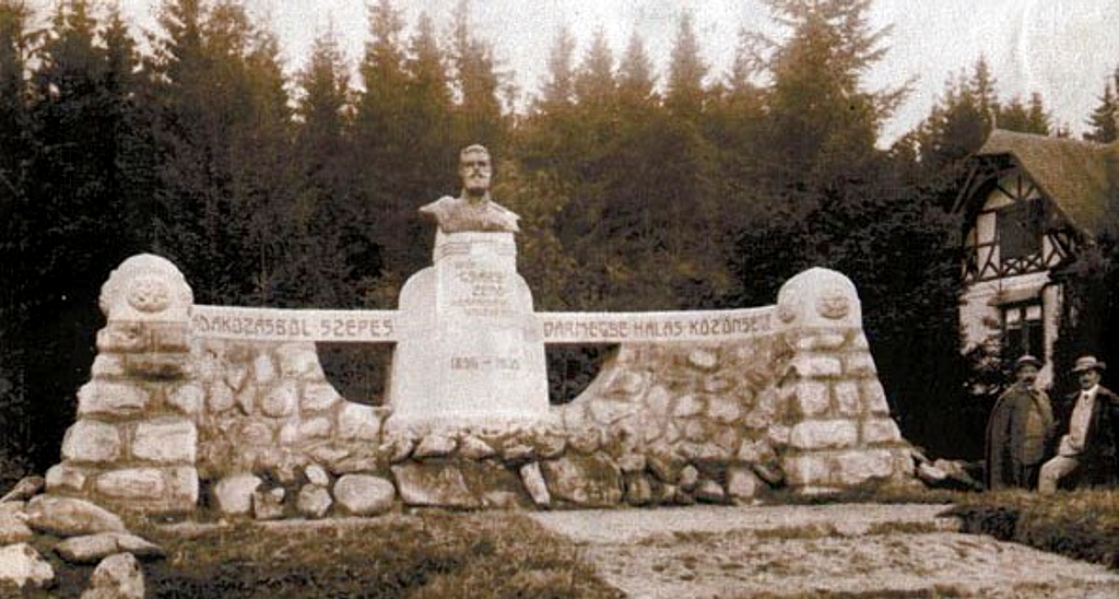 Gróf Csáky Zénó emlékműve