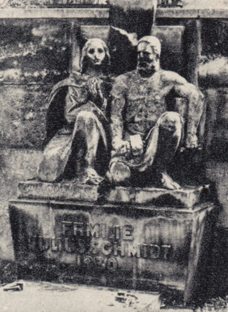 Julius Schmidt családi síremléke