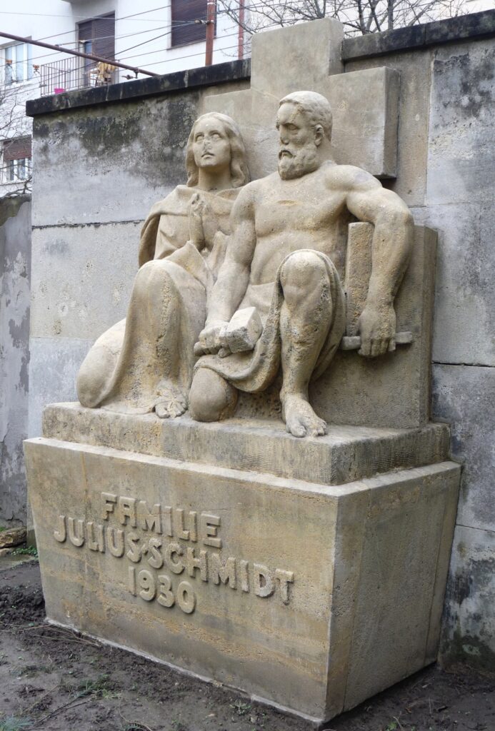 Julius Schmidt családi síremléke