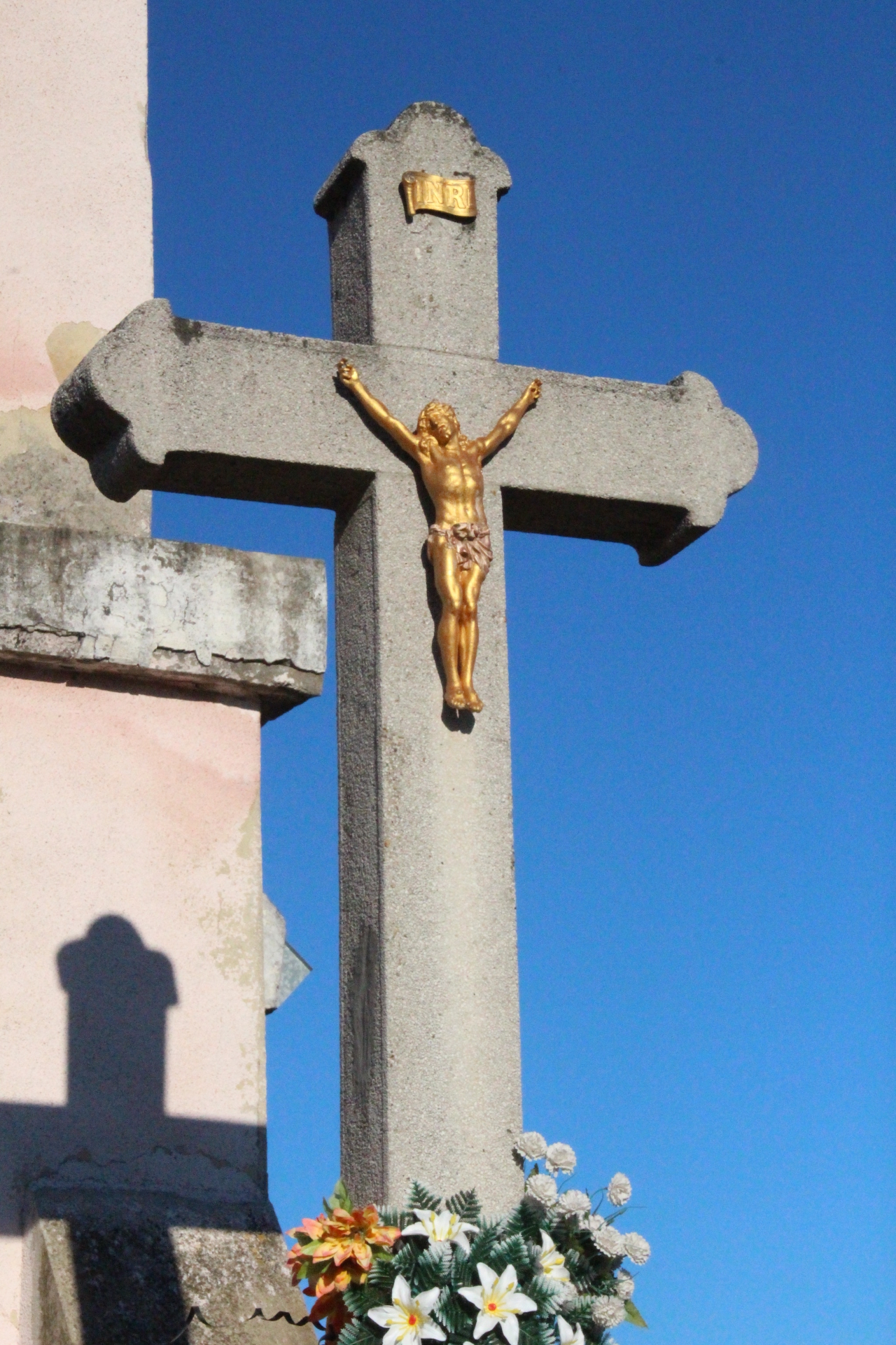 Temetői nagykereszt