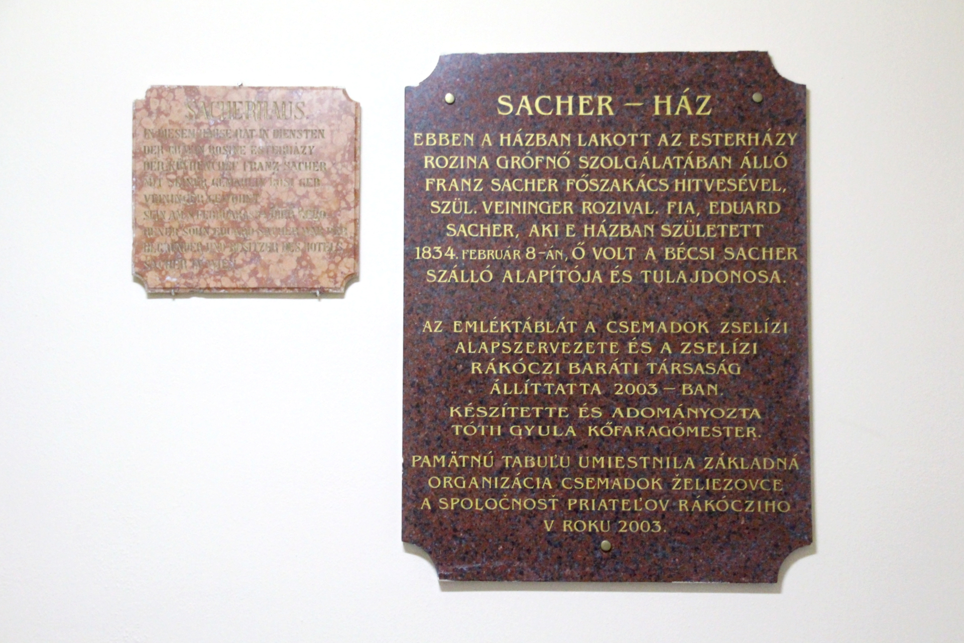 Zacher Ház emléktábla