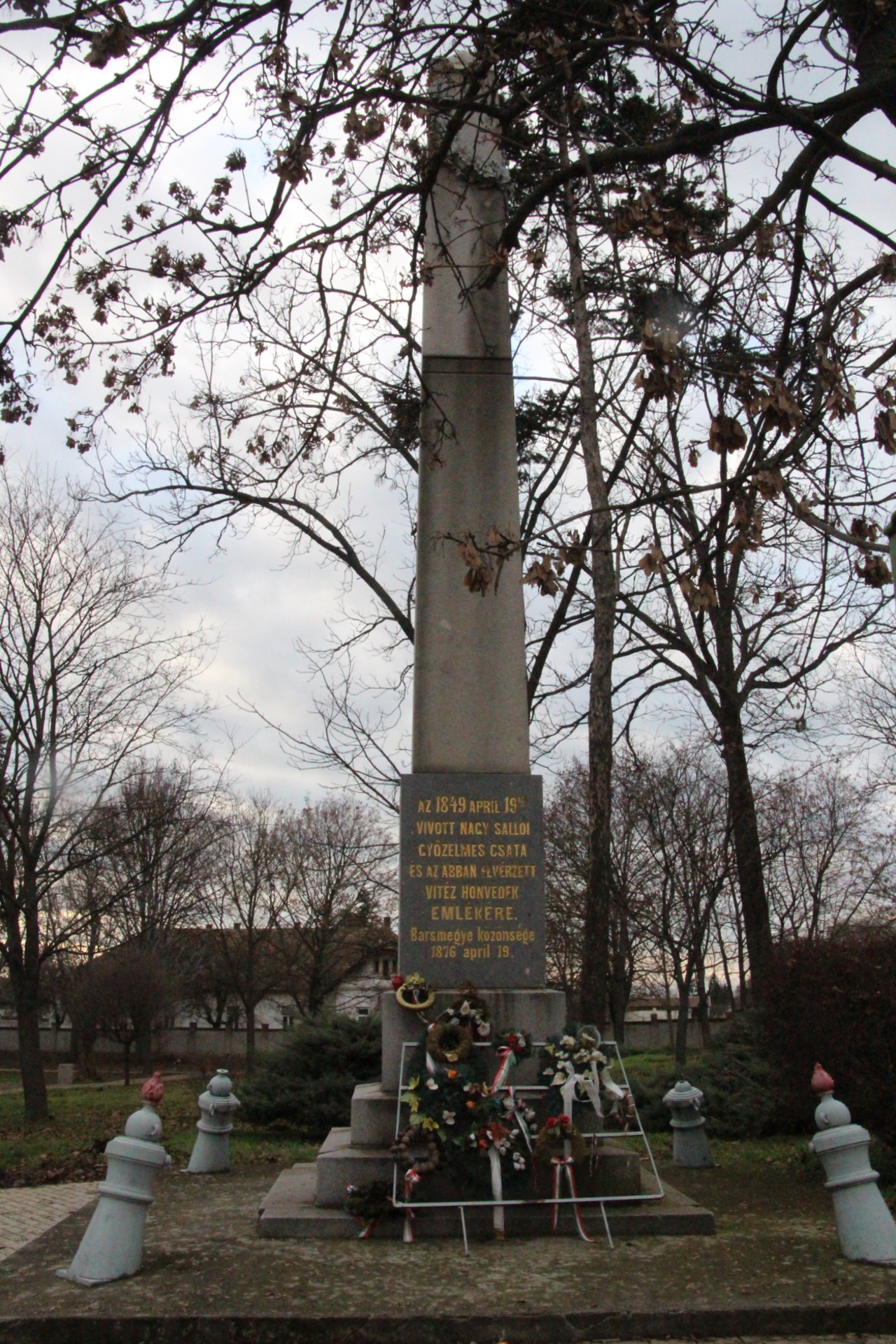 A szabadságharc nagysallói emlékműve