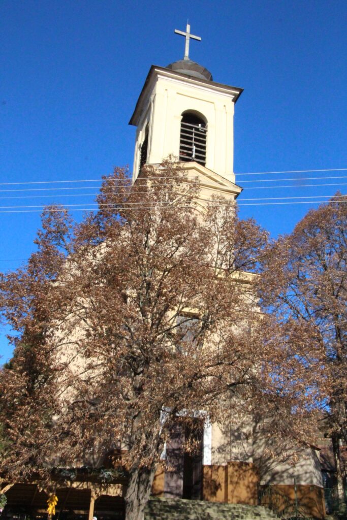 Szent Mihály arkangyal plébániatemplom