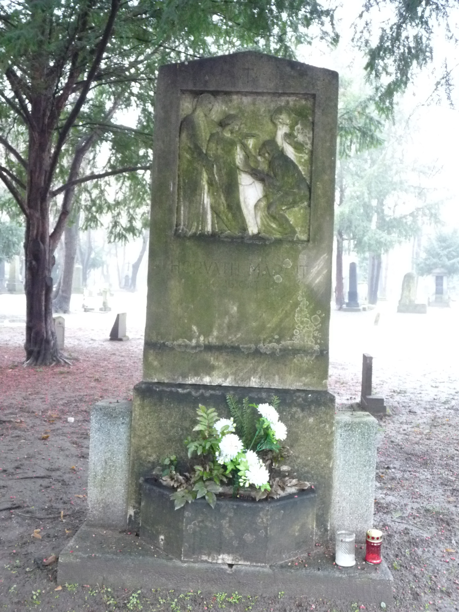 Horváth Margit síremléke