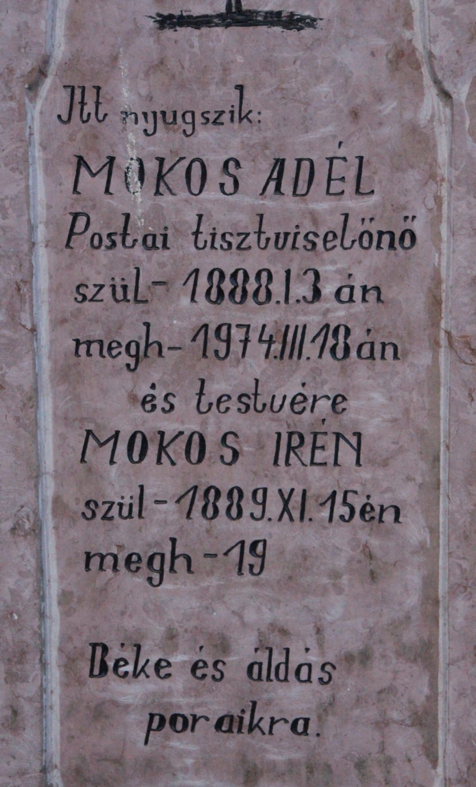 Mokos Adél postai tisztviselőnő sírja