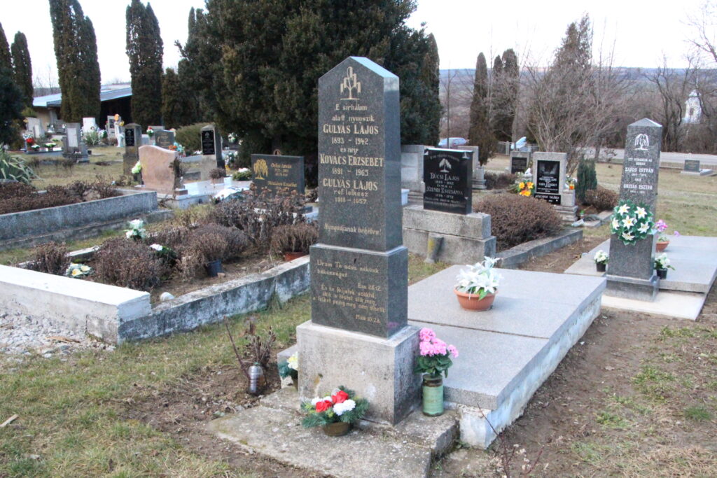 Gulyás Lajos falubíró sírja