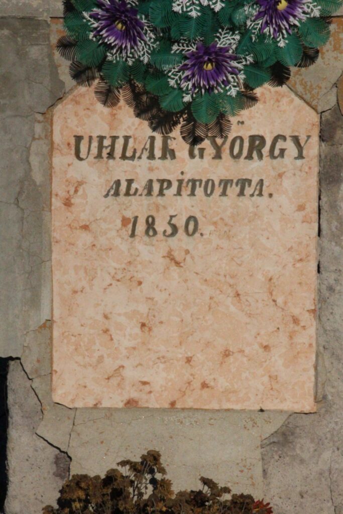 Útmenti kereszt a város végén