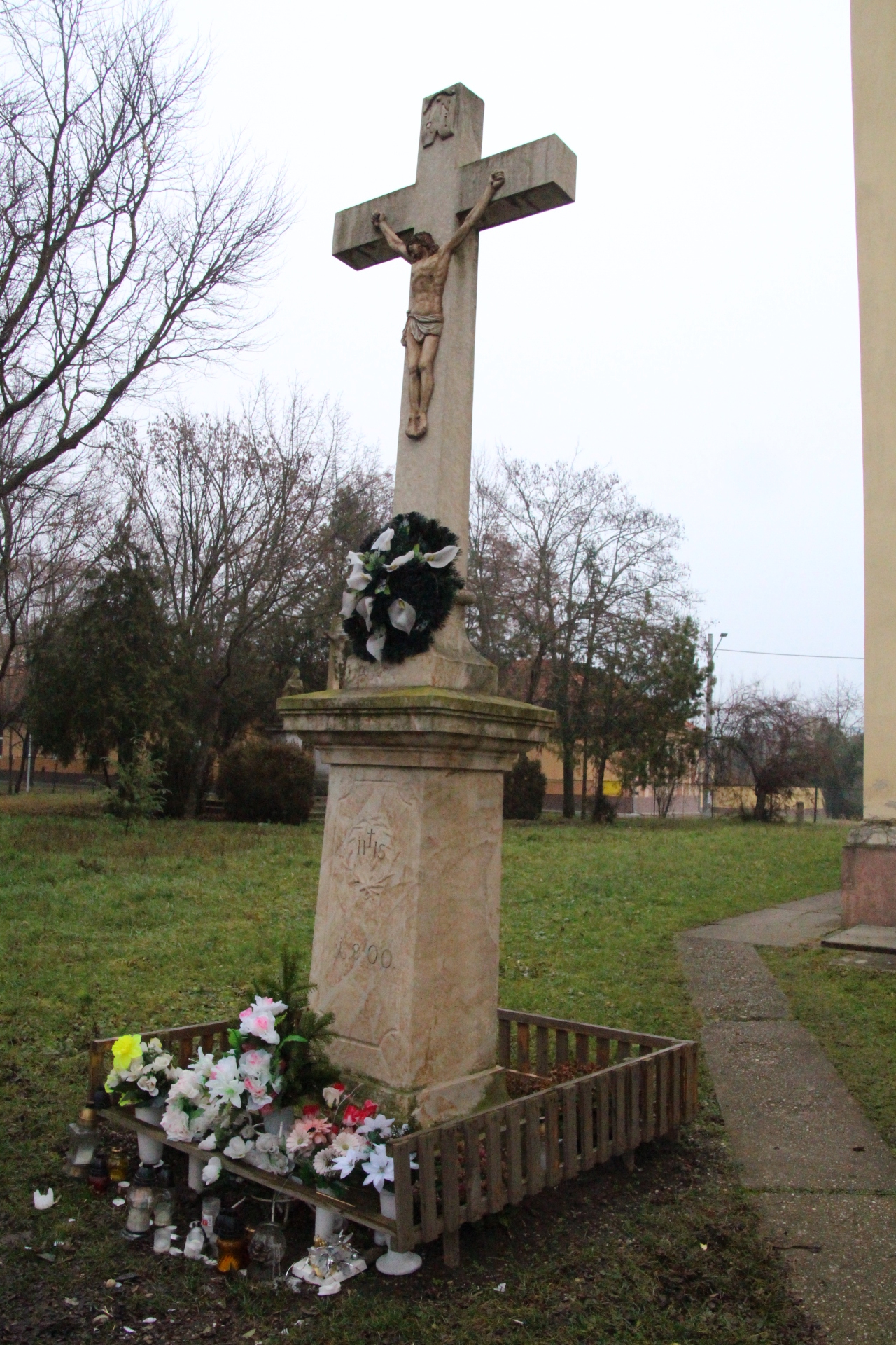 Templomkerti nagykereszt