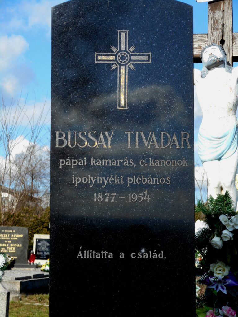 Bussay Tivadar síremléke