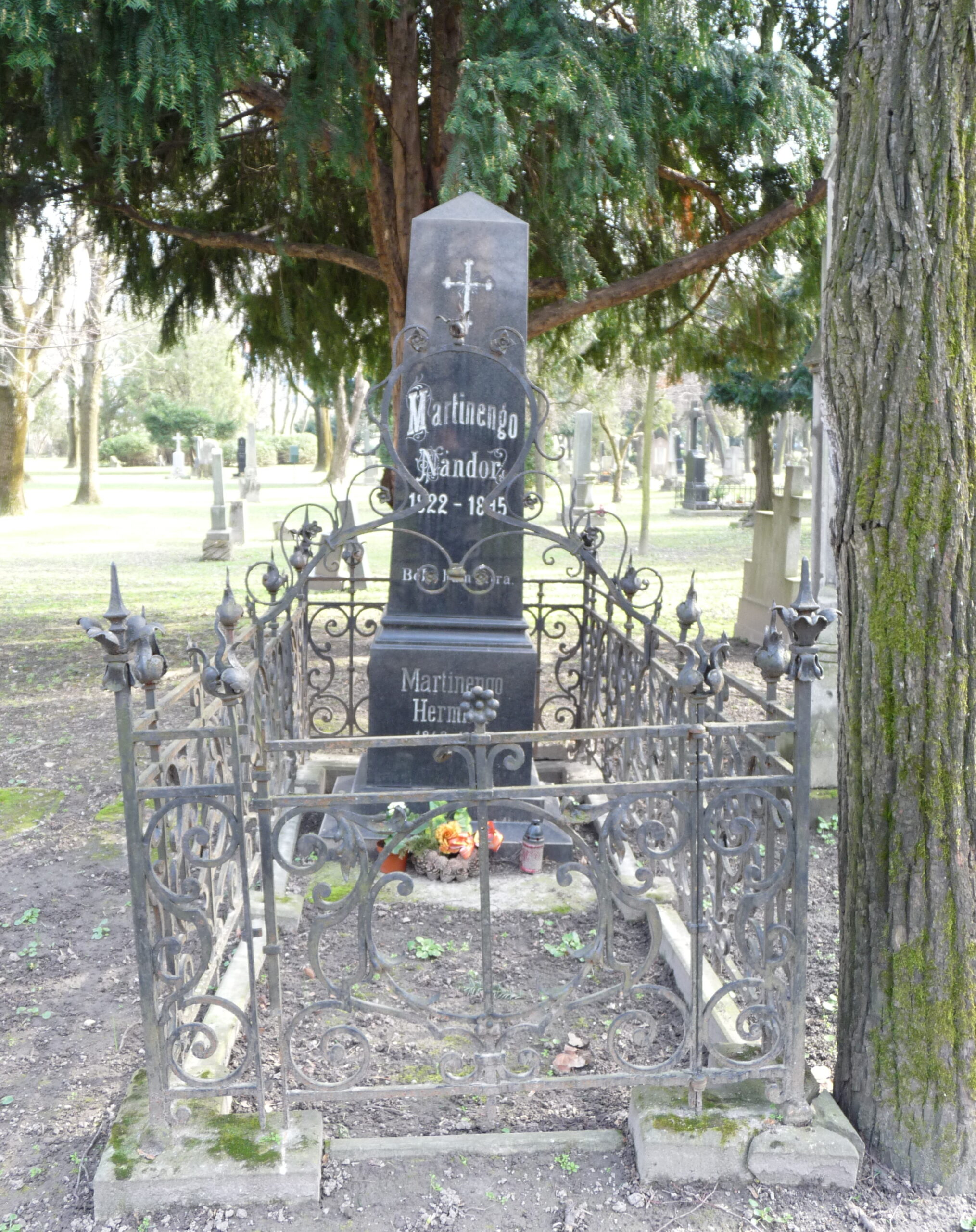 Martinengo Nándor sírja