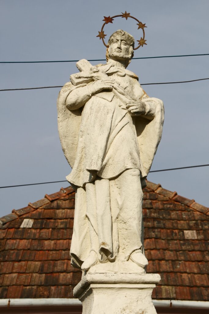 Nepomuki Szent János szobra Nagysallón