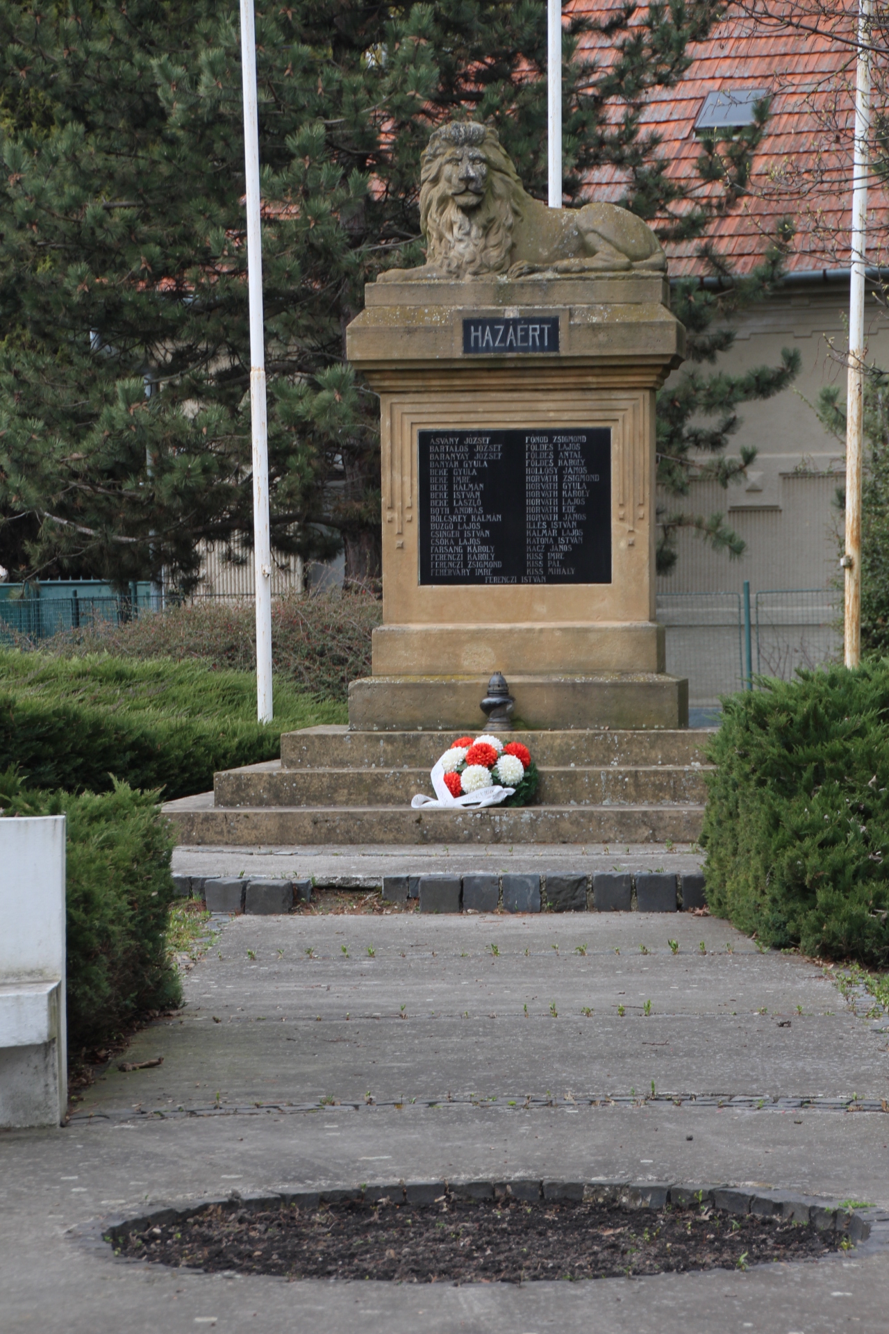 Az első világháború áldozatainak emlékműve