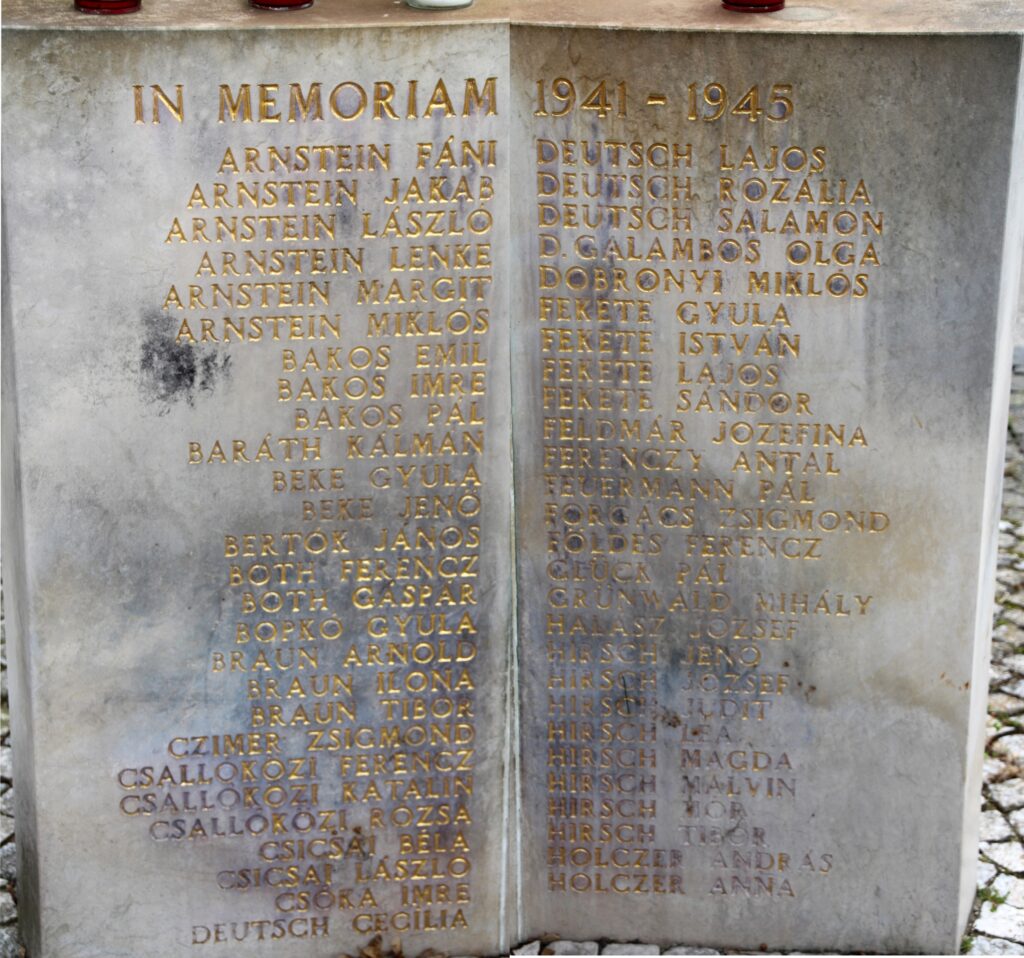 A második világháború áldozatainak emlékműve