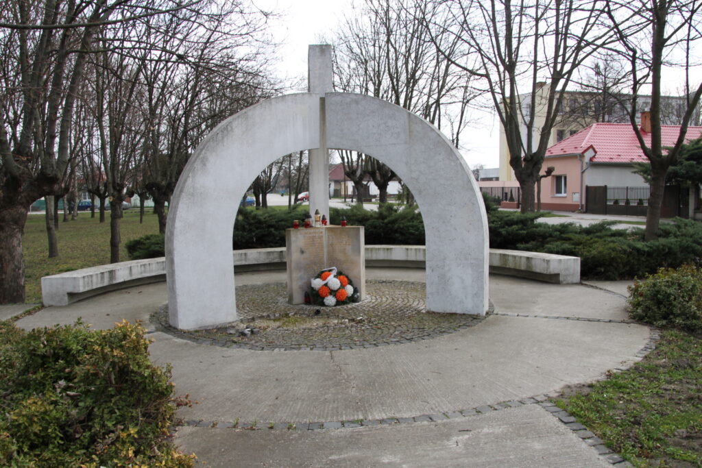 A második világháború áldozatainak emlékműve