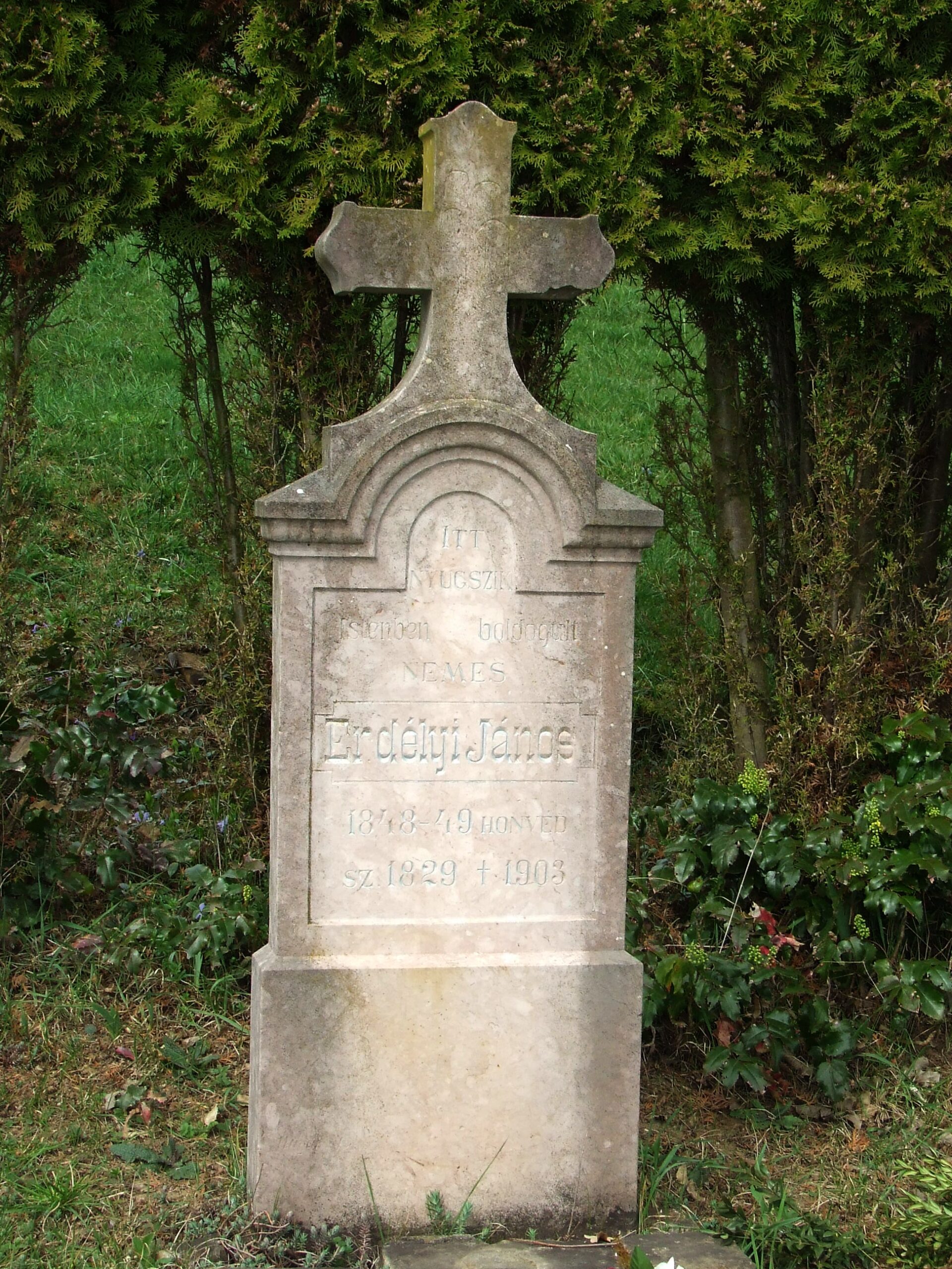 Erdélyi János honvéd sírja