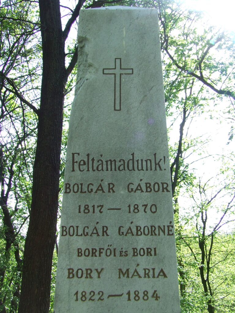 Bolgár Gábor és családjának síremléke