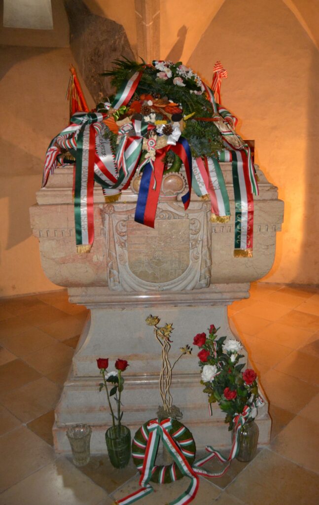 Rákóczi-kripta (altemplom)