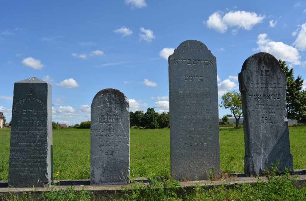 A fasizmus áldozatainak emlékműve