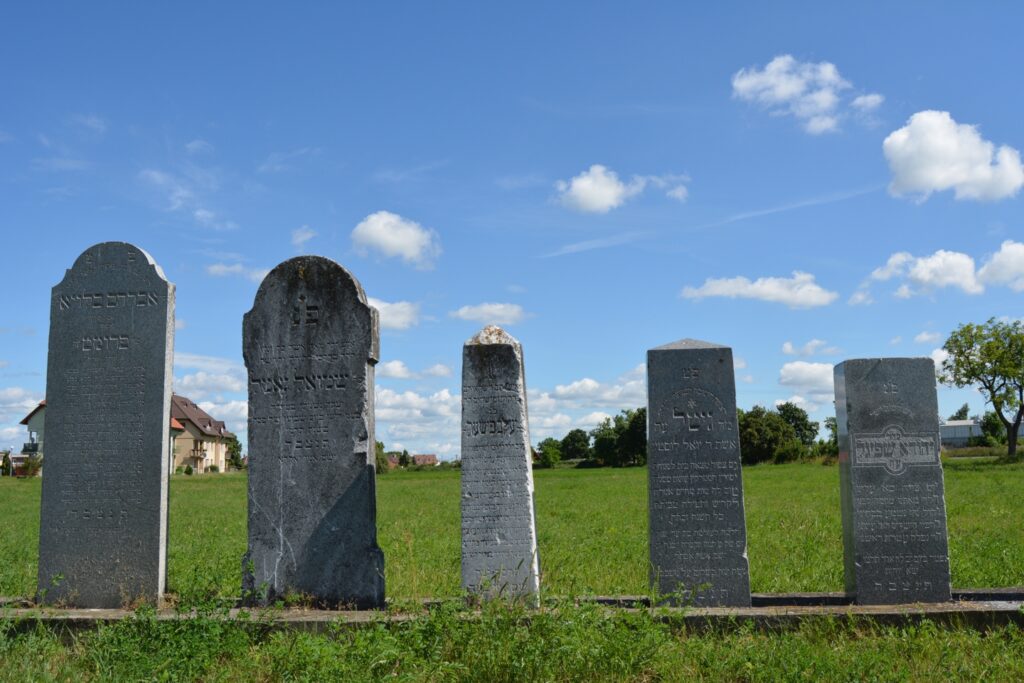 A fasizmus áldozatainak emlékműve