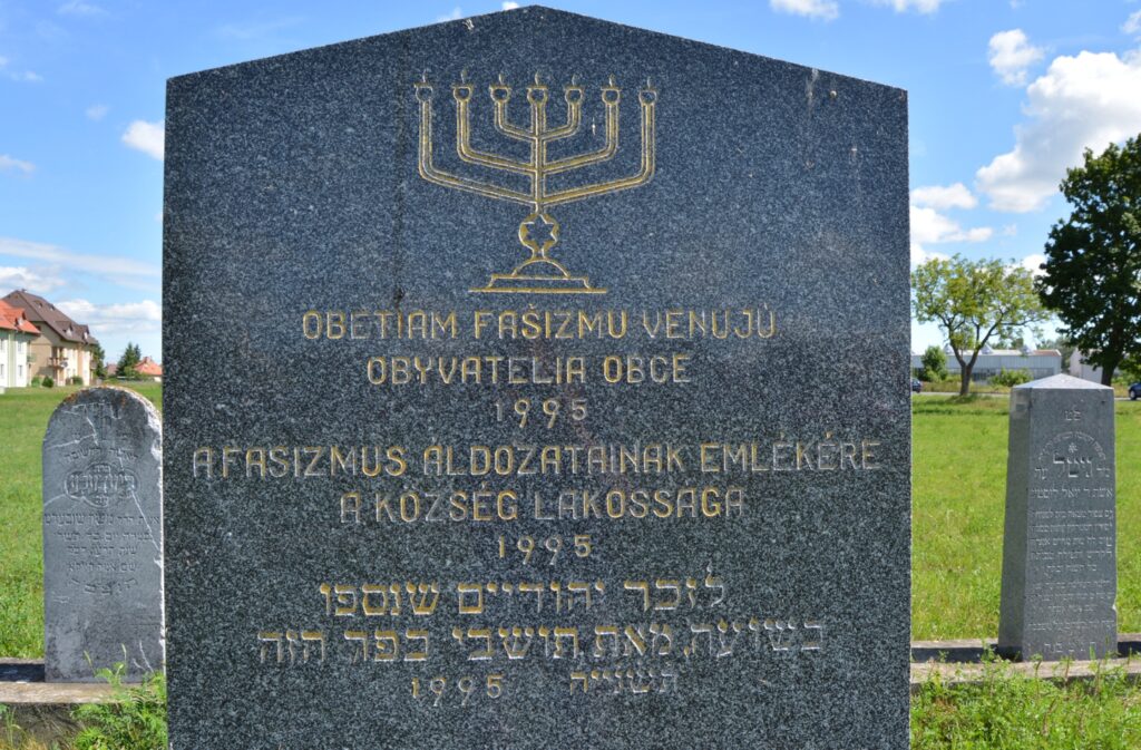 A fasizmus áldozatainak emlékműve