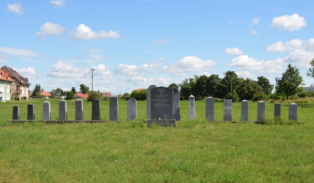A fasizmus áldozatainak emlékműve