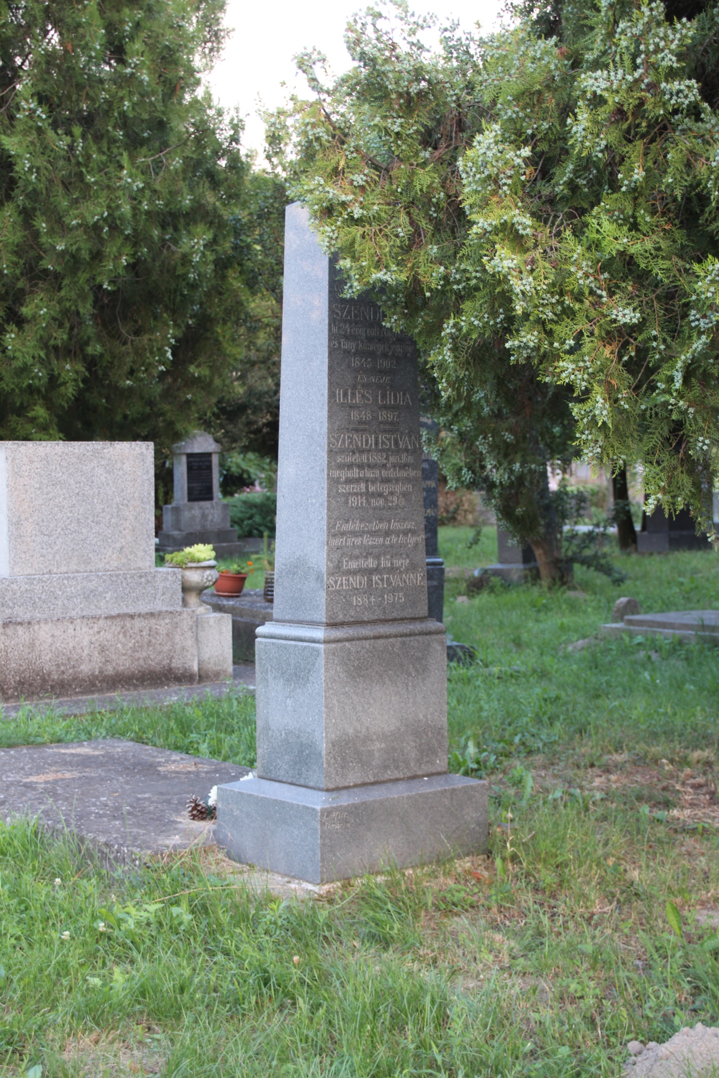 Szendi Pál jegyző sírja