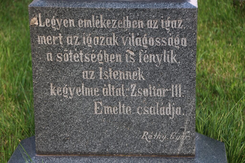 Závory Elek református lelkész sírja