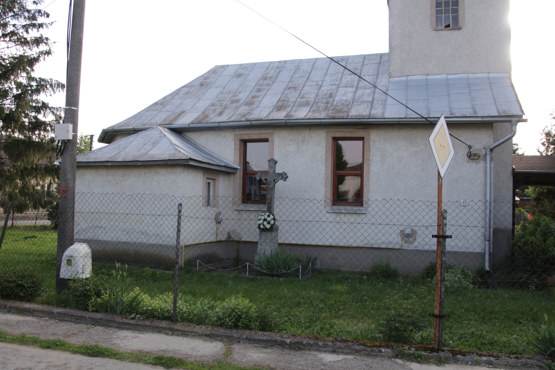 Katolikus kápolna Örösben