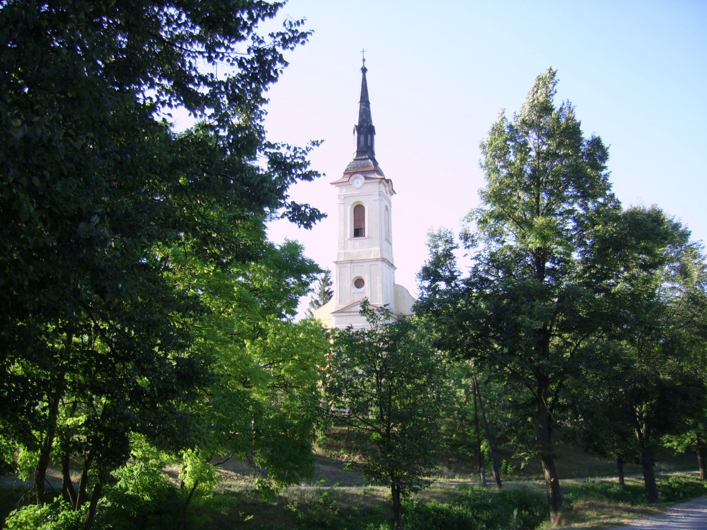 Rózsafüzér Királynője katolikus templom