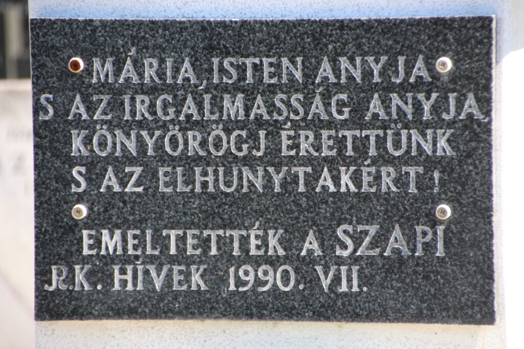 Temetői nagykereszt Szapon