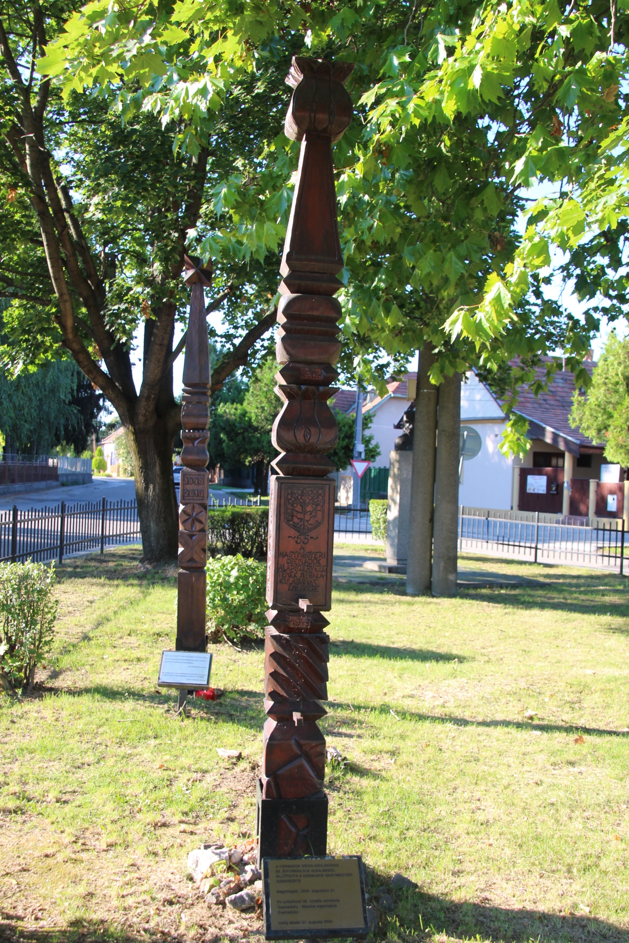 Történelmi emlékpark – A Csemadok megalakulásának 55. évfordulója alkalmából állított kopjafa